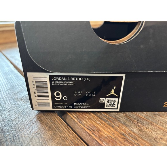 Jordan 3 Retro (TD) basketball shoes - Picture 3 of 8